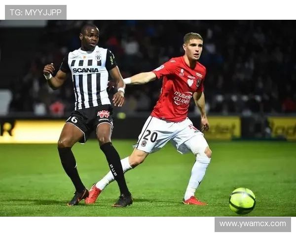 里昂主场迎战摩纳哥强强对话上演法甲巅峰焦点之战