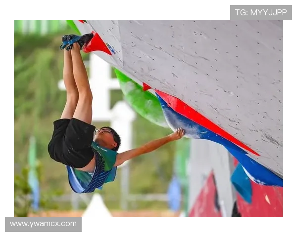 重庆攀岩队包夹战术分析与成效评估探讨